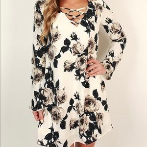Tropical print Long Sleeve mini dress floral In Black & White